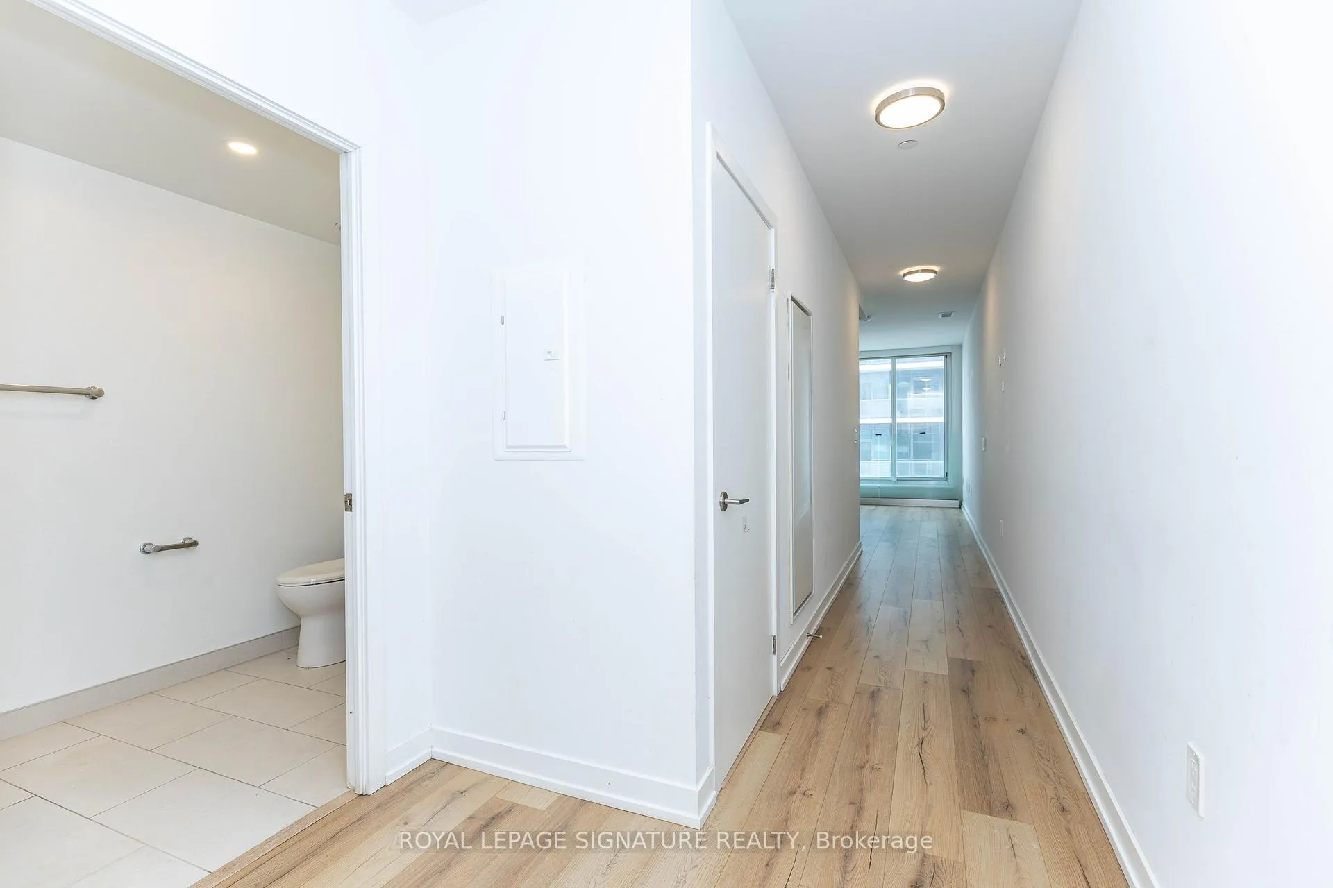 Photo 3 of Unit 610, 1195 The Queensway, Etobicoke, Islington-City Centre West — HOMEH
