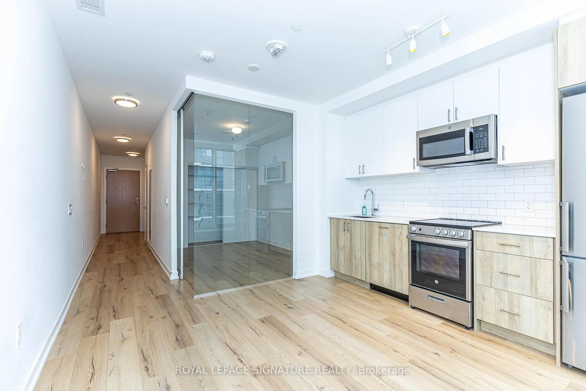 Photo 7 of Unit 610, 1195 The Queensway, Etobicoke, Islington-City Centre West — HOMEH