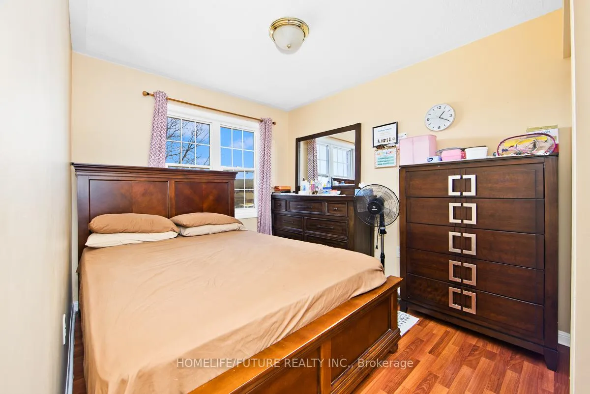 Photo 14 of 94 Staines Road, Scarborough, Rouge — HOMEH