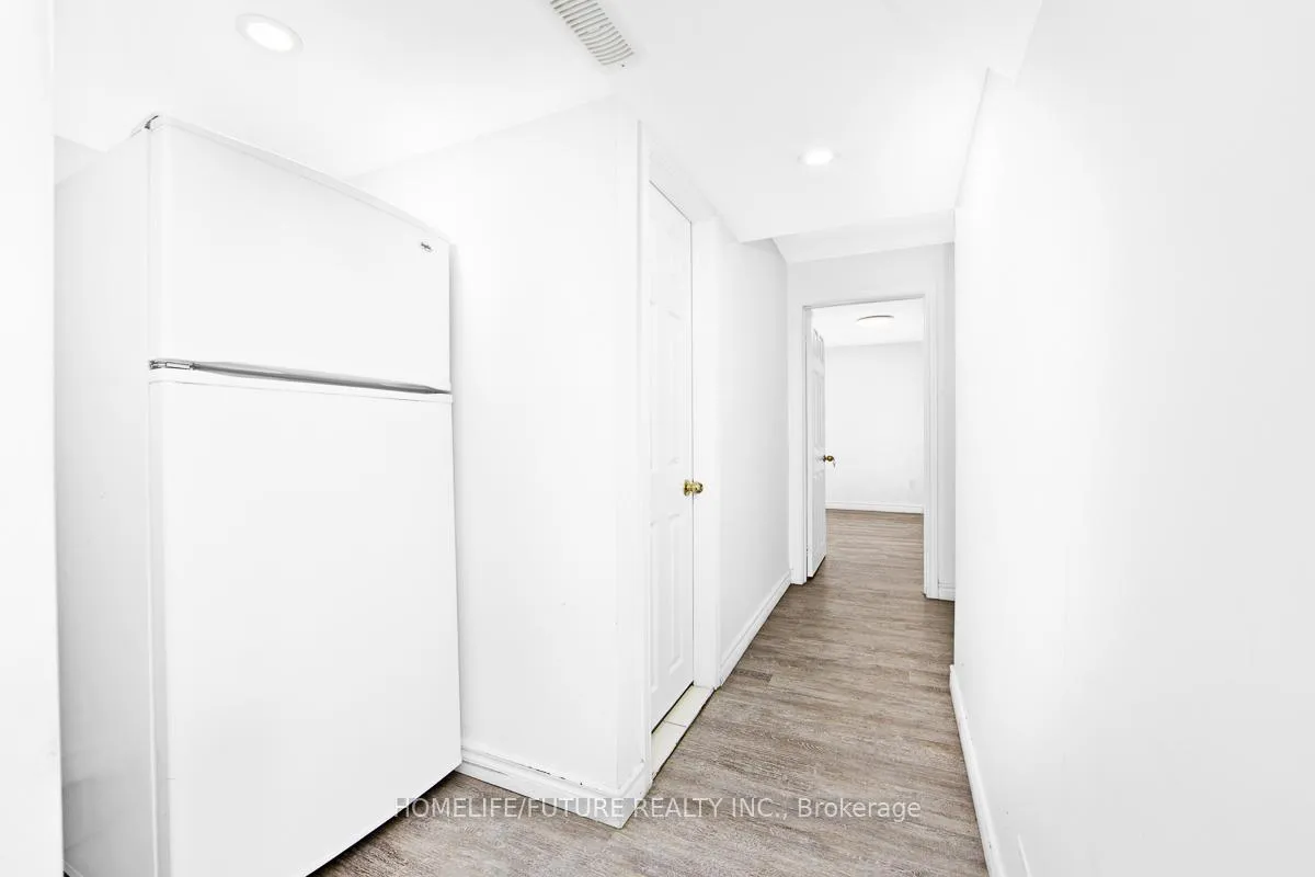 Photo 19 of 94 Staines Road, Scarborough, Rouge — HOMEH