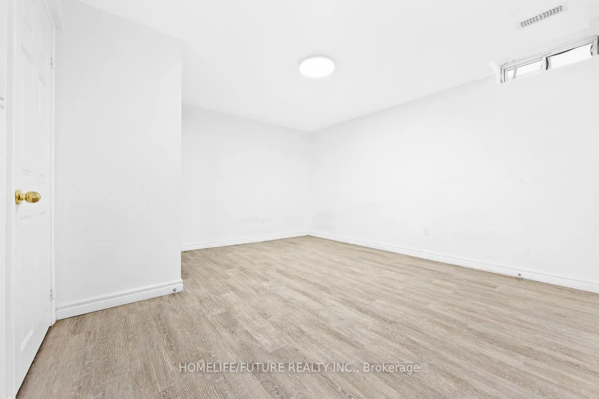 Photo 20 of 94 Staines Road, Scarborough, Rouge — HOMEH