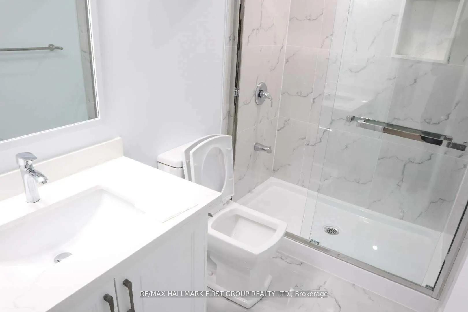 Photo 8 of Unit Lower, 1627 Baggins Street, Pickering, Brock Ridge — HOMEH