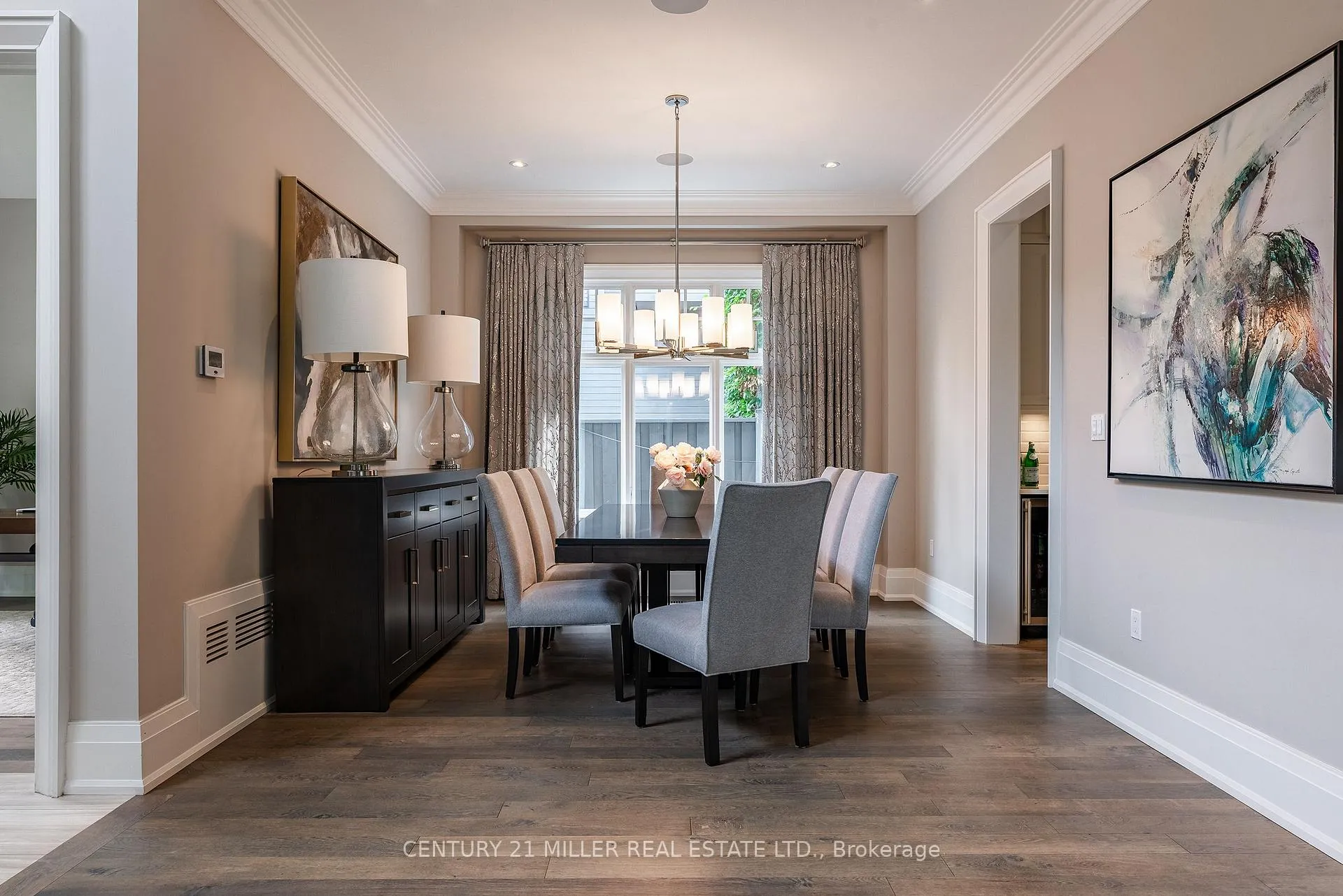Photo 9 of 487 Orchard Drive, Oakville, West — HOMEH