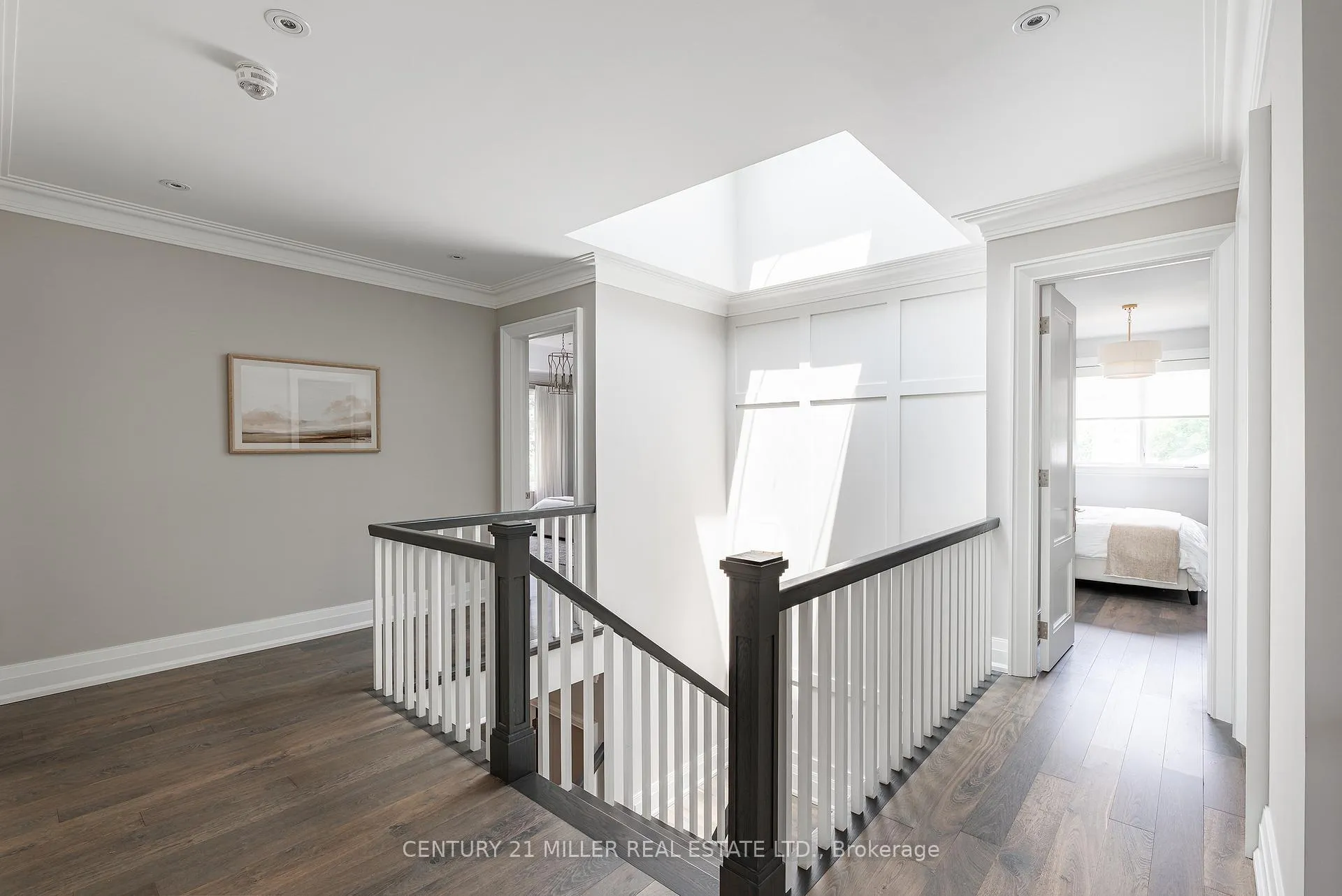 Photo 19 of 487 Orchard Drive, Oakville, West — HOMEH