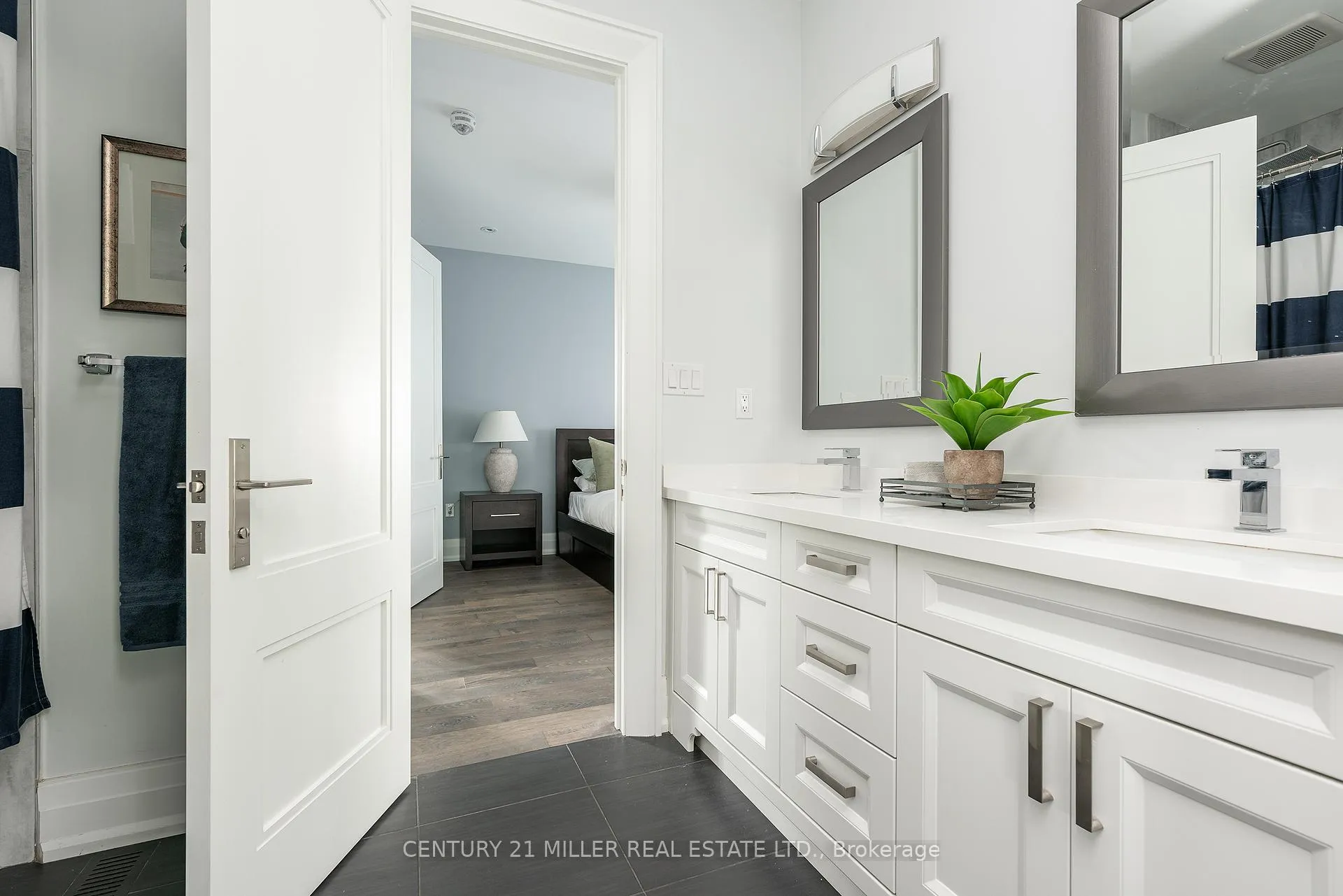 Photo 29 of 487 Orchard Drive, Oakville, West — HOMEH