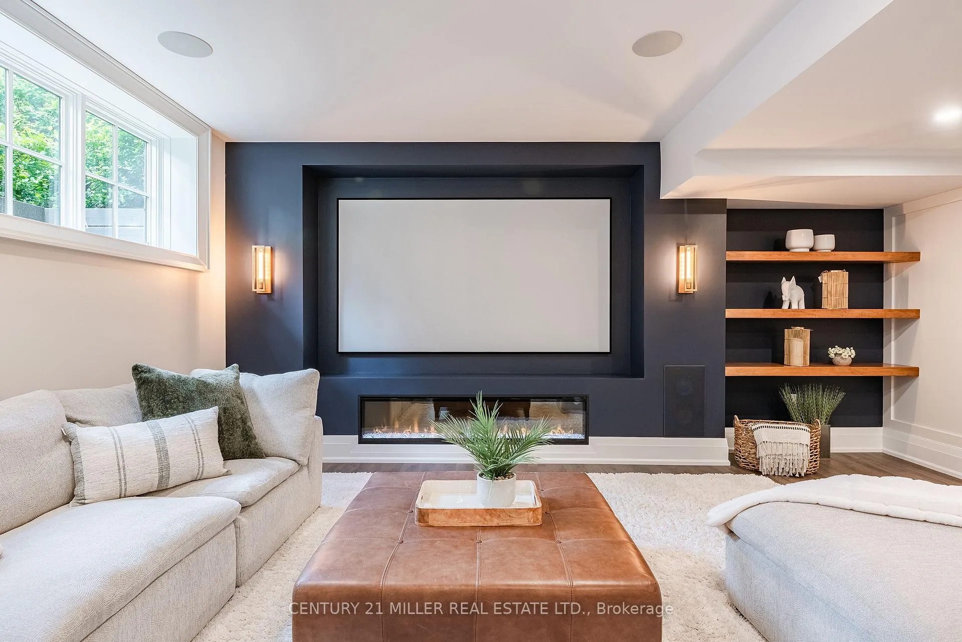 Photo 33 of 487 Orchard Drive, Oakville, West — HOMEH