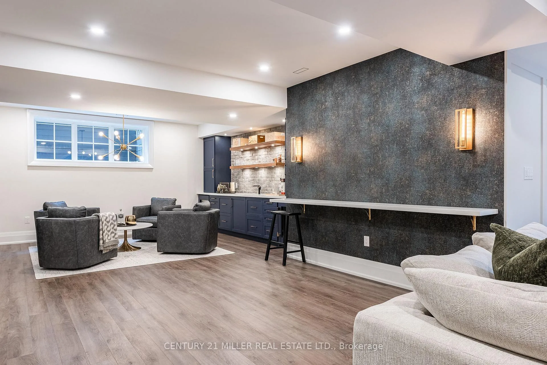 Photo 36 of 487 Orchard Drive, Oakville, West — HOMEH