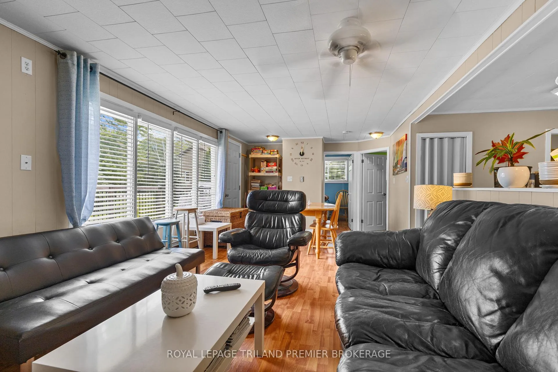 Photo 7 of 7755 Patrick Street, Lambton Shores, Port Franks — HOMEH