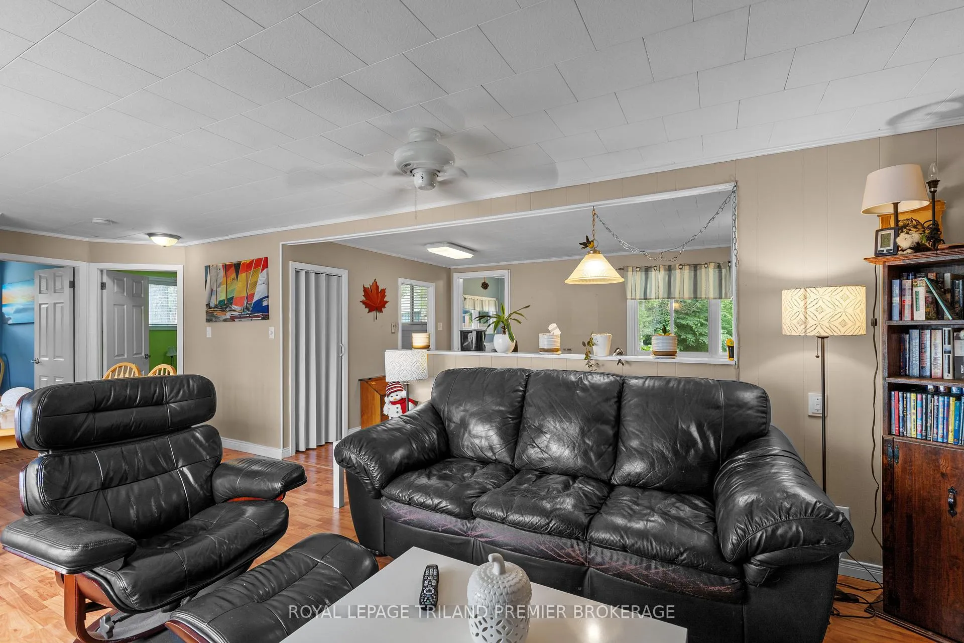 Photo 8 of 7755 Patrick Street, Lambton Shores, Port Franks — HOMEH