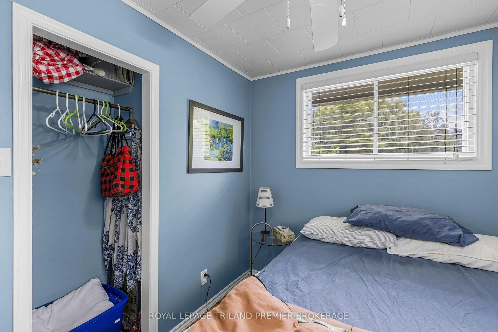Photo 17 of 7755 Patrick Street, Lambton Shores, Port Franks — HOMEH
