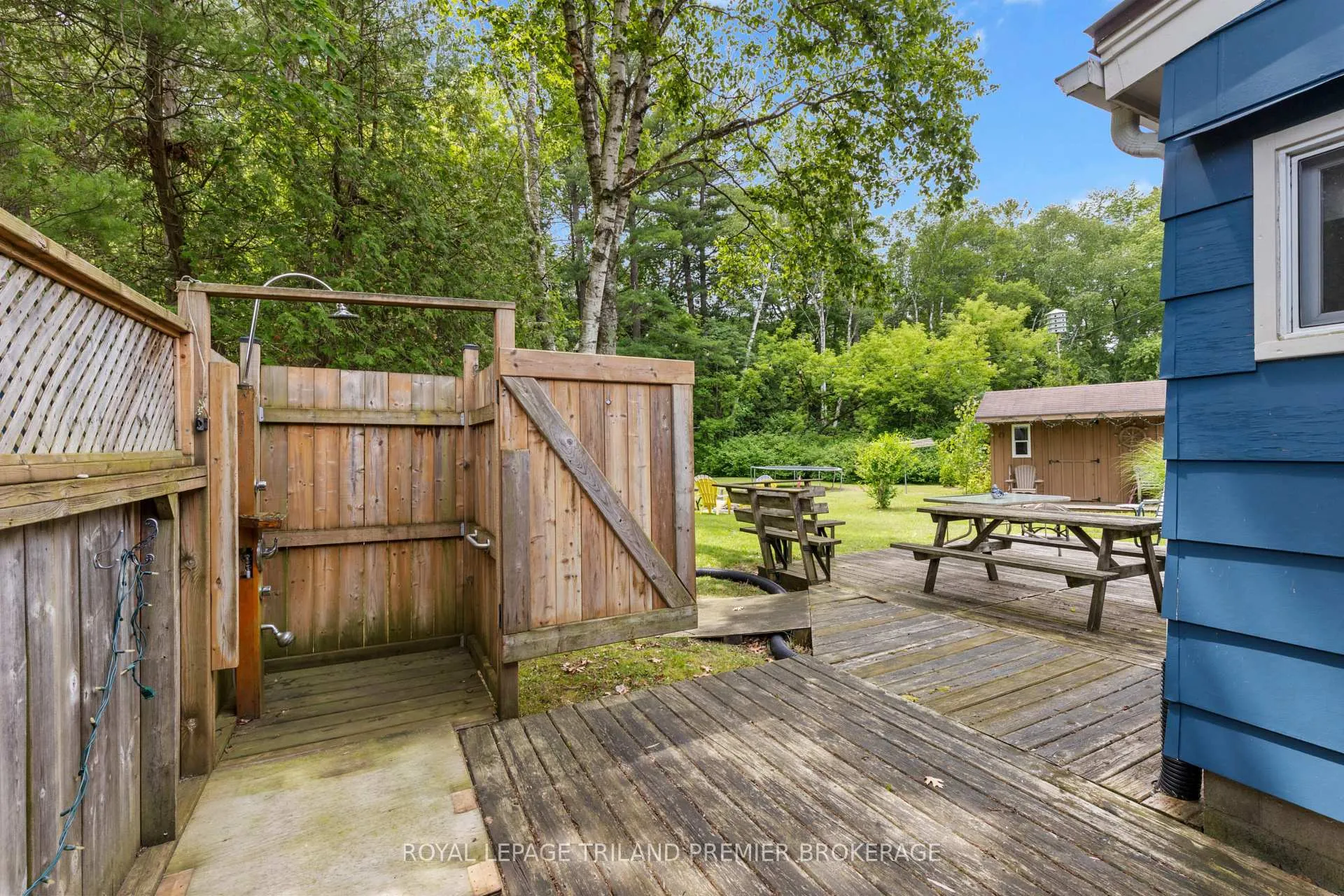 Photo 20 of 7755 Patrick Street, Lambton Shores, Port Franks — HOMEH