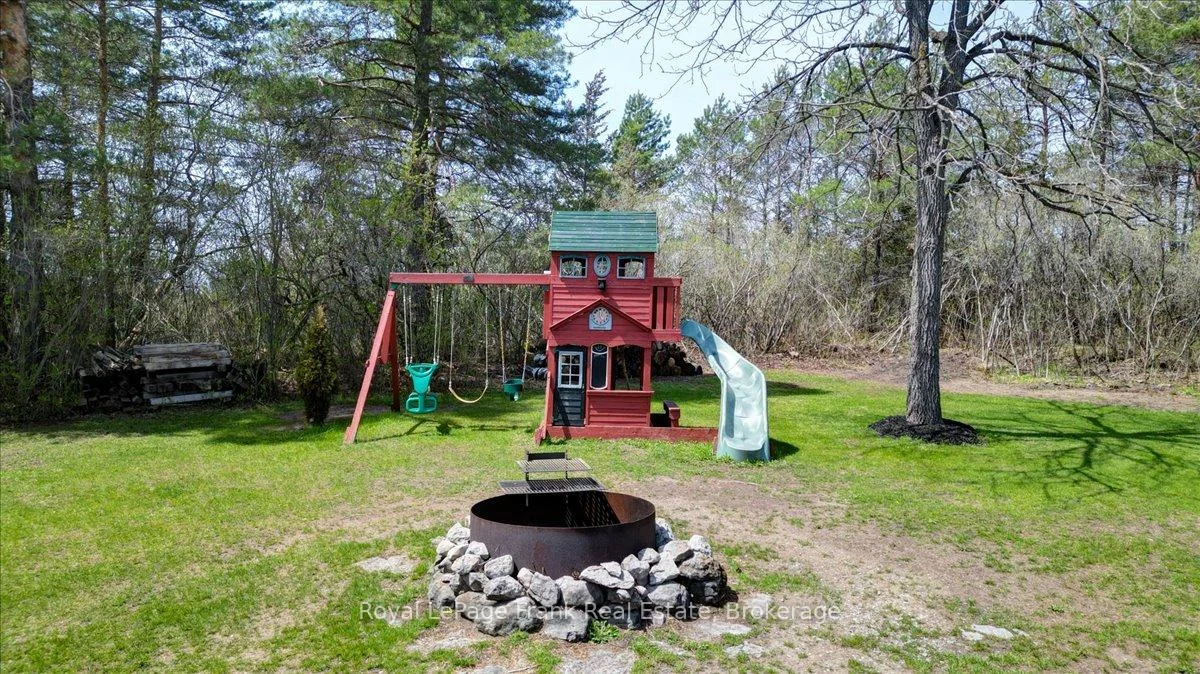 Photo 7 of 767 Ray Road, Centre Hastings — HOMEH