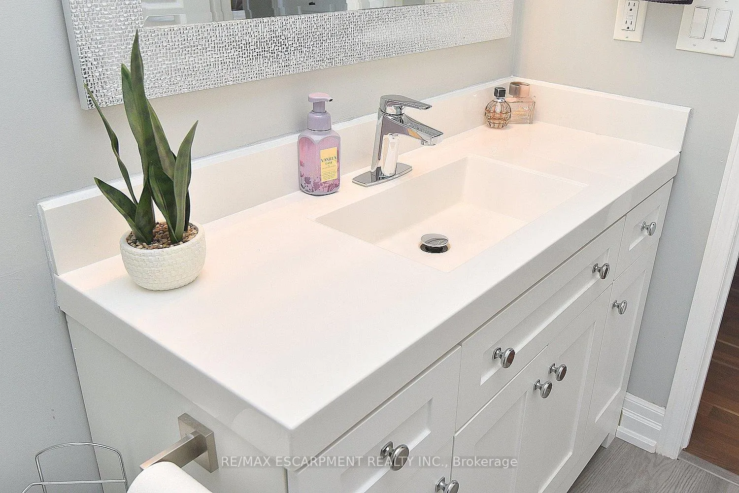 Photo 36 of Unit 36, 2774 King Street E, Hamilton, Gershome — HOMEH