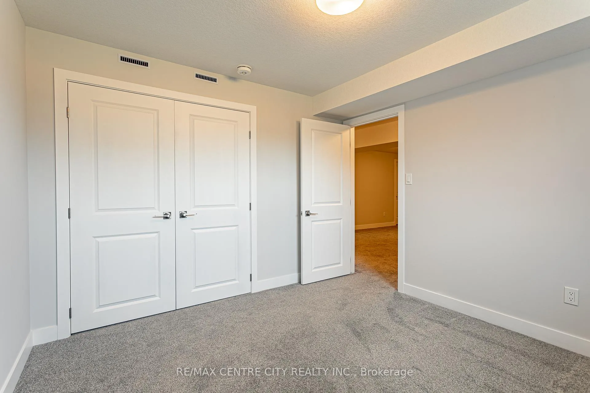 Photo 35 of 27 Silverleaf Path, St. Thomas — HOMEH