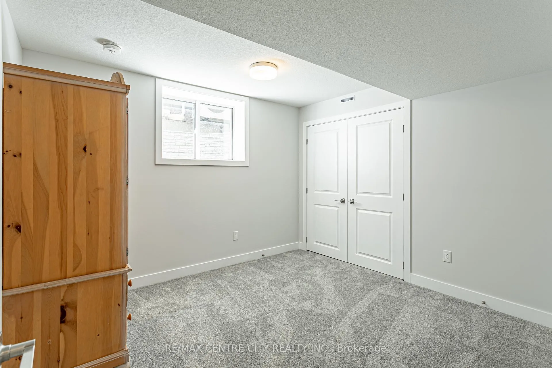 Photo 37 of 27 Silverleaf Path, St. Thomas — HOMEH