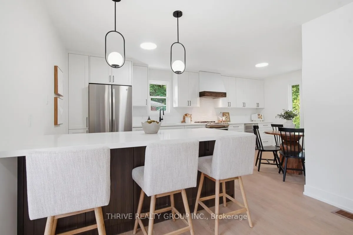 Photo 5 of 480 Palmtree Avenue, London, North P — HOMEH