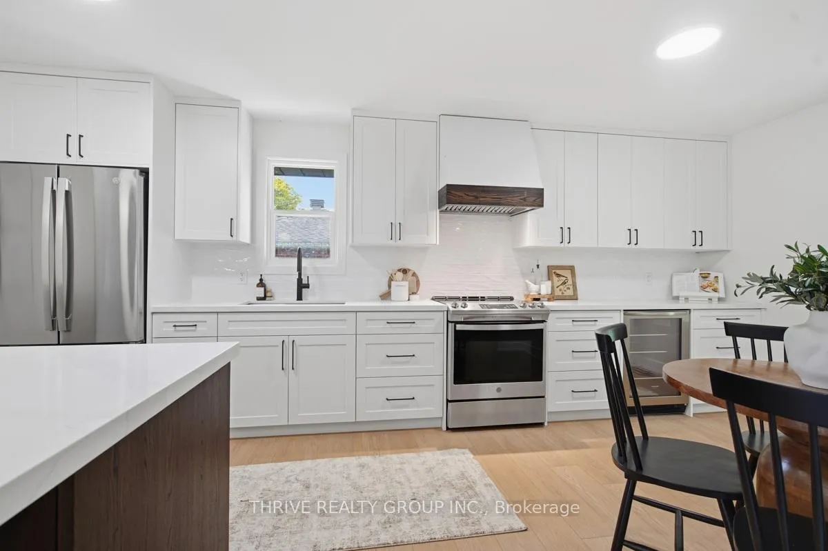 Photo 6 of 480 Palmtree Avenue, London, North P — HOMEH