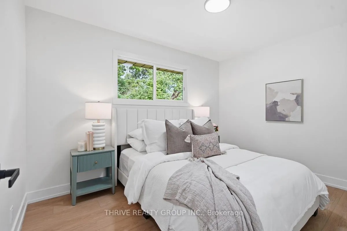 Photo 16 of 480 Palmtree Avenue, London, North P — HOMEH