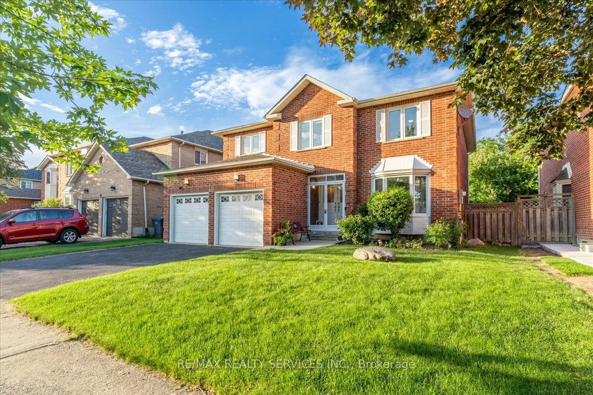 Photo 4 of 13 Corkett Drive, Brampton, Northwood Park — HOMEH