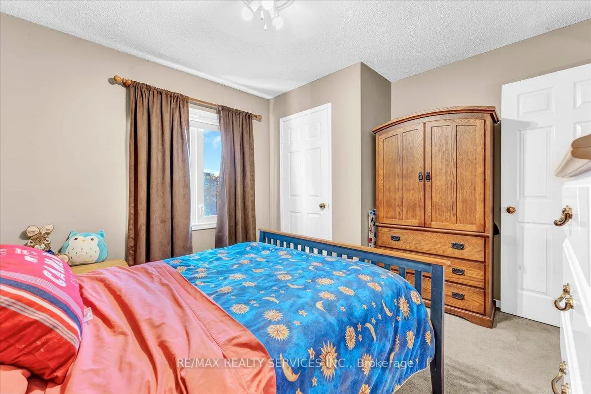 Photo 36 of 13 Corkett Drive, Brampton, Northwood Park — HOMEH