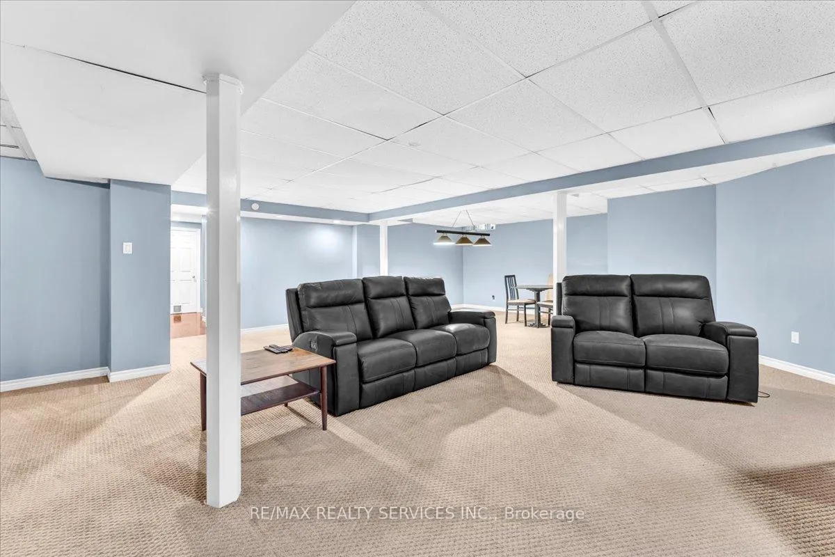 Photo 38 of 13 Corkett Drive, Brampton, Northwood Park — HOMEH