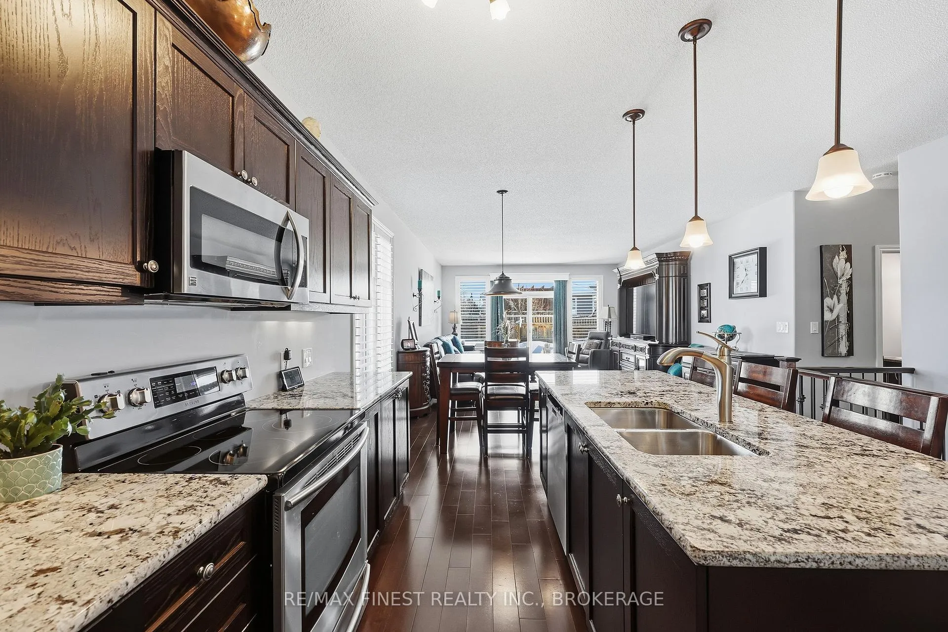 Photo 8 of 1667 Crimson Crescent, Kingston, City Northwest — HOMEH