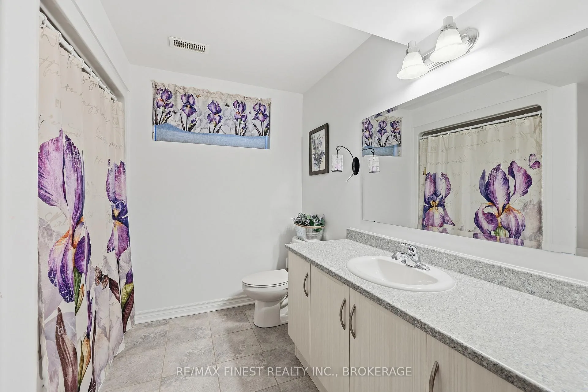 Photo 31 of 1667 Crimson Crescent, Kingston, City Northwest — HOMEH
