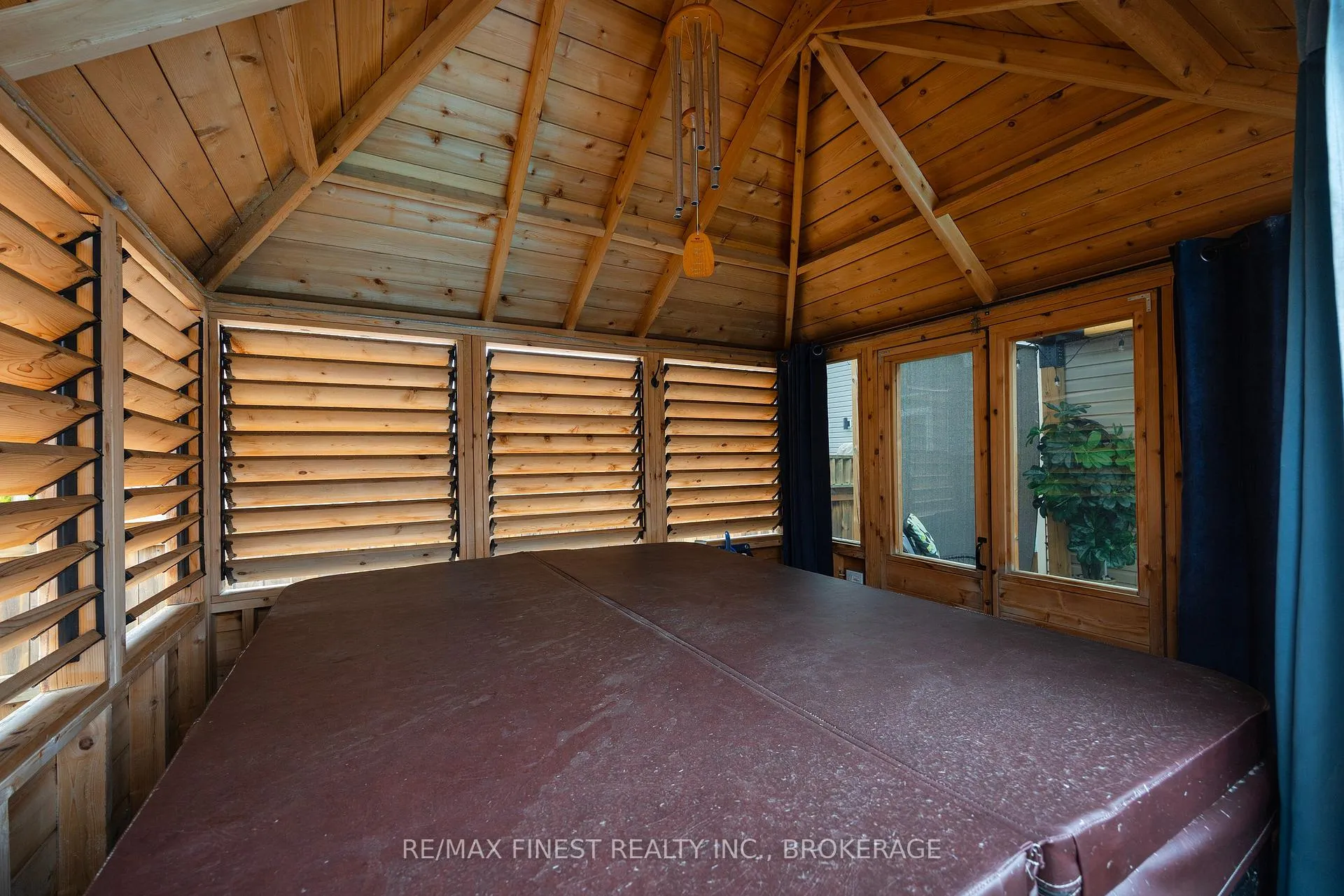 Photo 36 of 1667 Crimson Crescent, Kingston, City Northwest — HOMEH