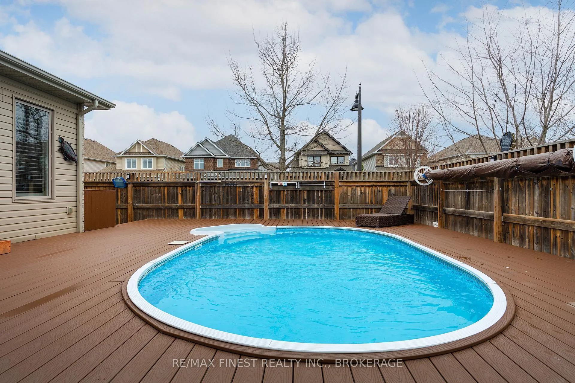 Photo 40 of 1667 Crimson Crescent, Kingston, City Northwest — HOMEH