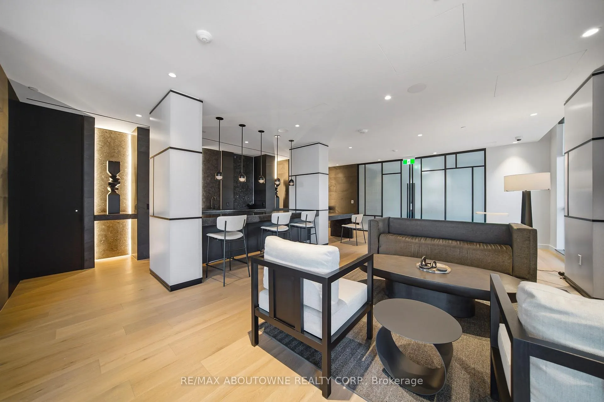 Photo 15 of Unit 908S, 110 Broadway Avenue, Toronto, Mount Pleasant West — HOMEH