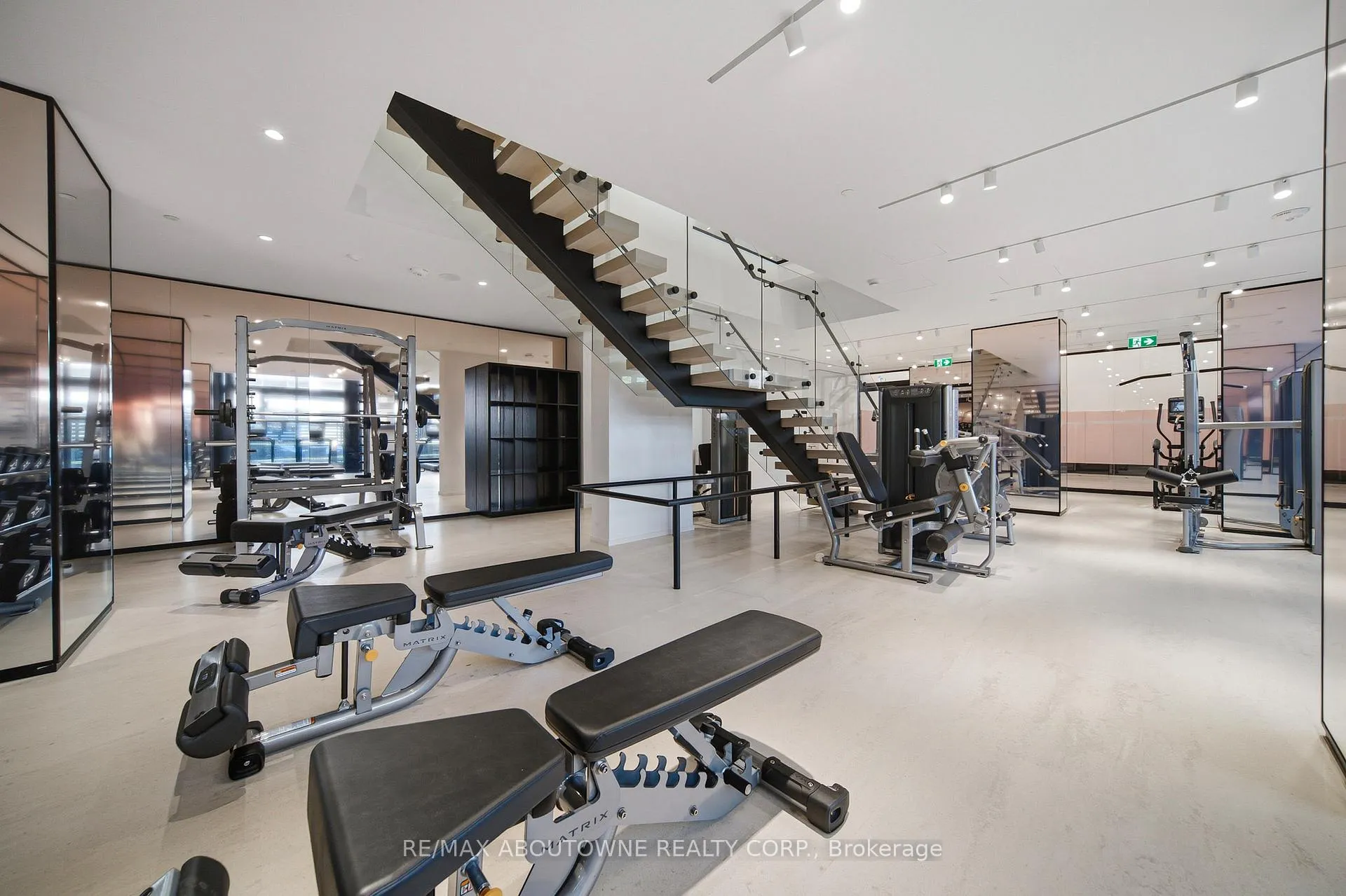 Photo 25 of Unit 908S, 110 Broadway Avenue, Toronto, Mount Pleasant West — HOMEH