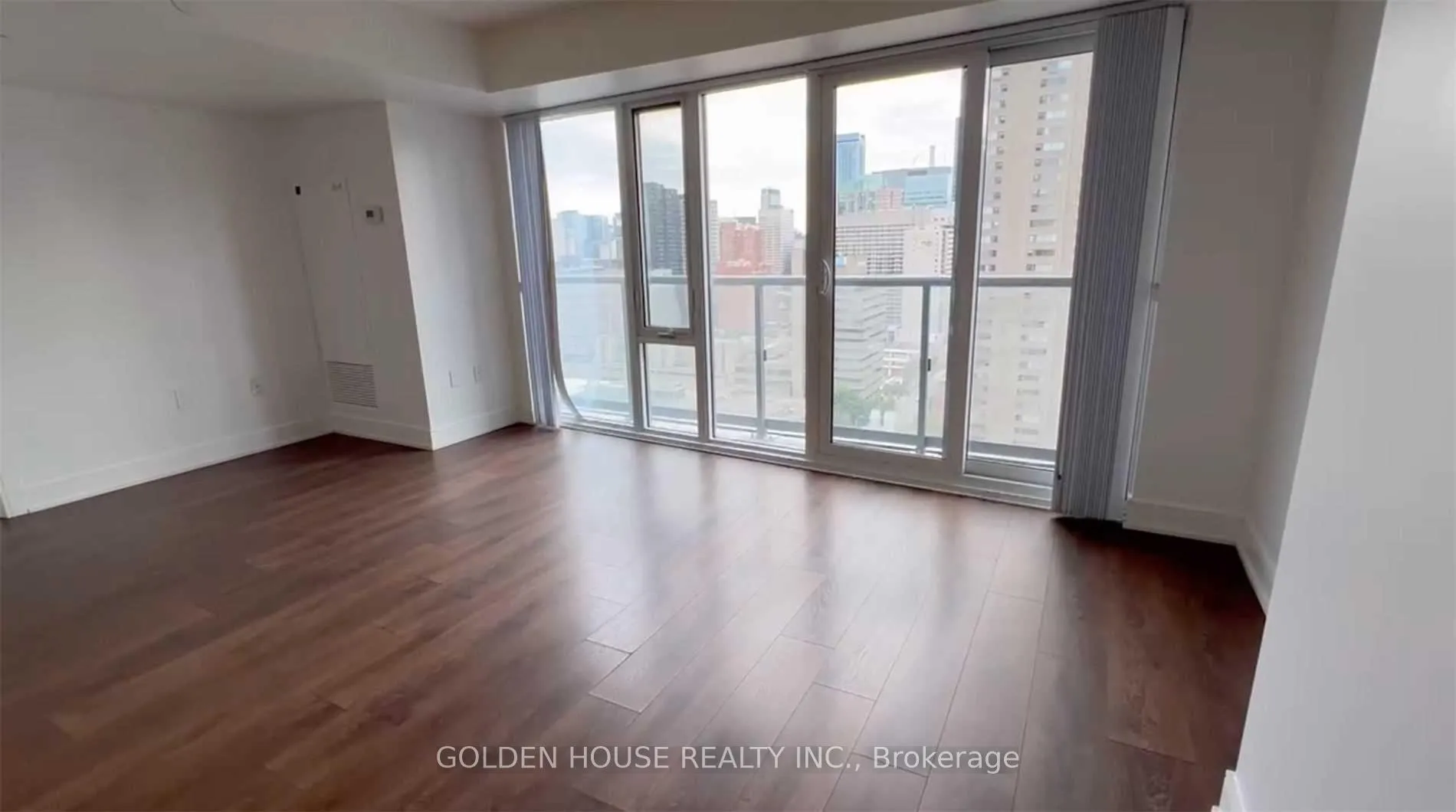 Photo 3 of Unit 2011, 89 McGill Street, Toronto, Church-Yonge Corridor — HOMEH