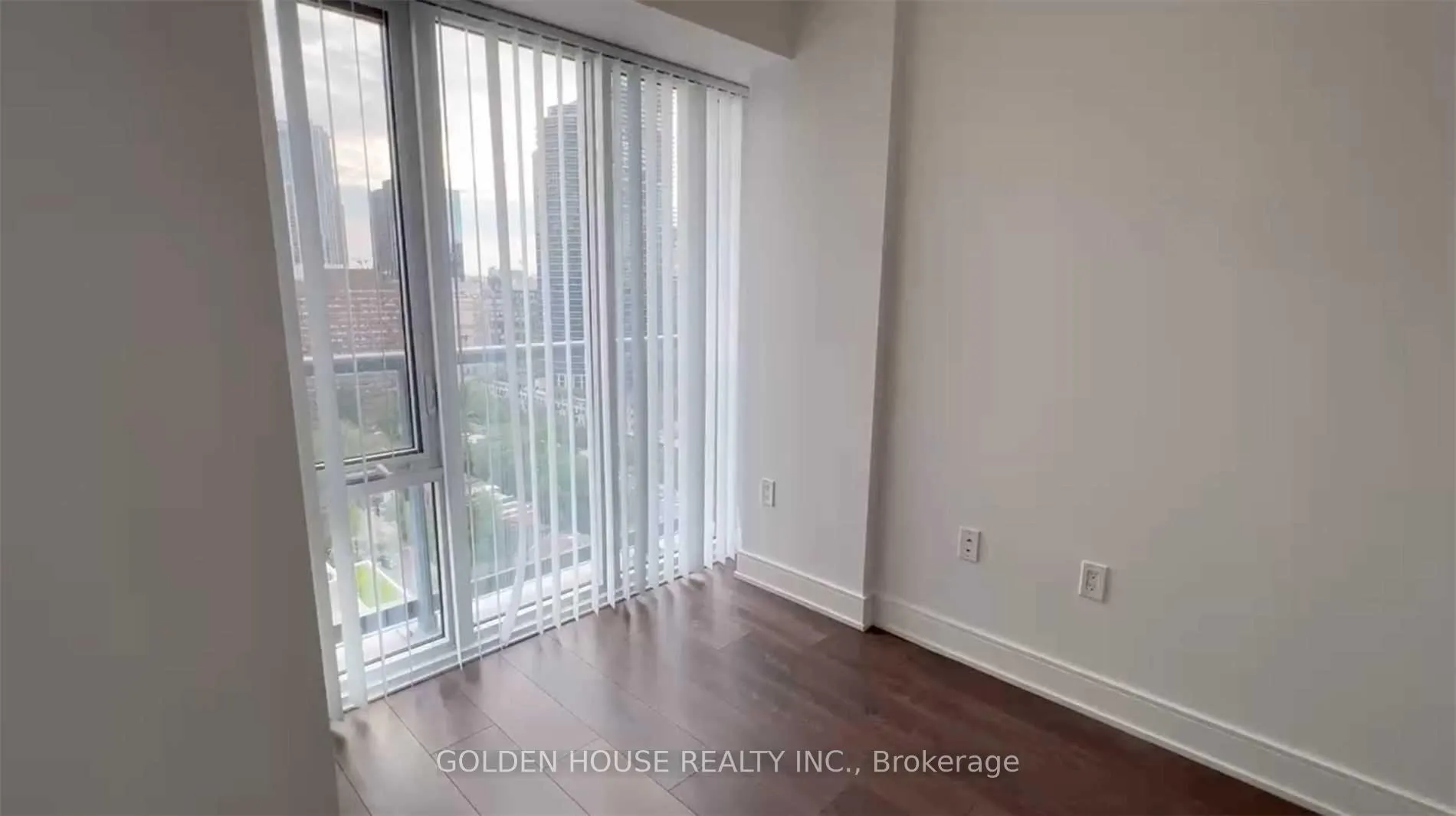 Photo 10 of Unit 2011, 89 McGill Street, Toronto, Church-Yonge Corridor — HOMEH