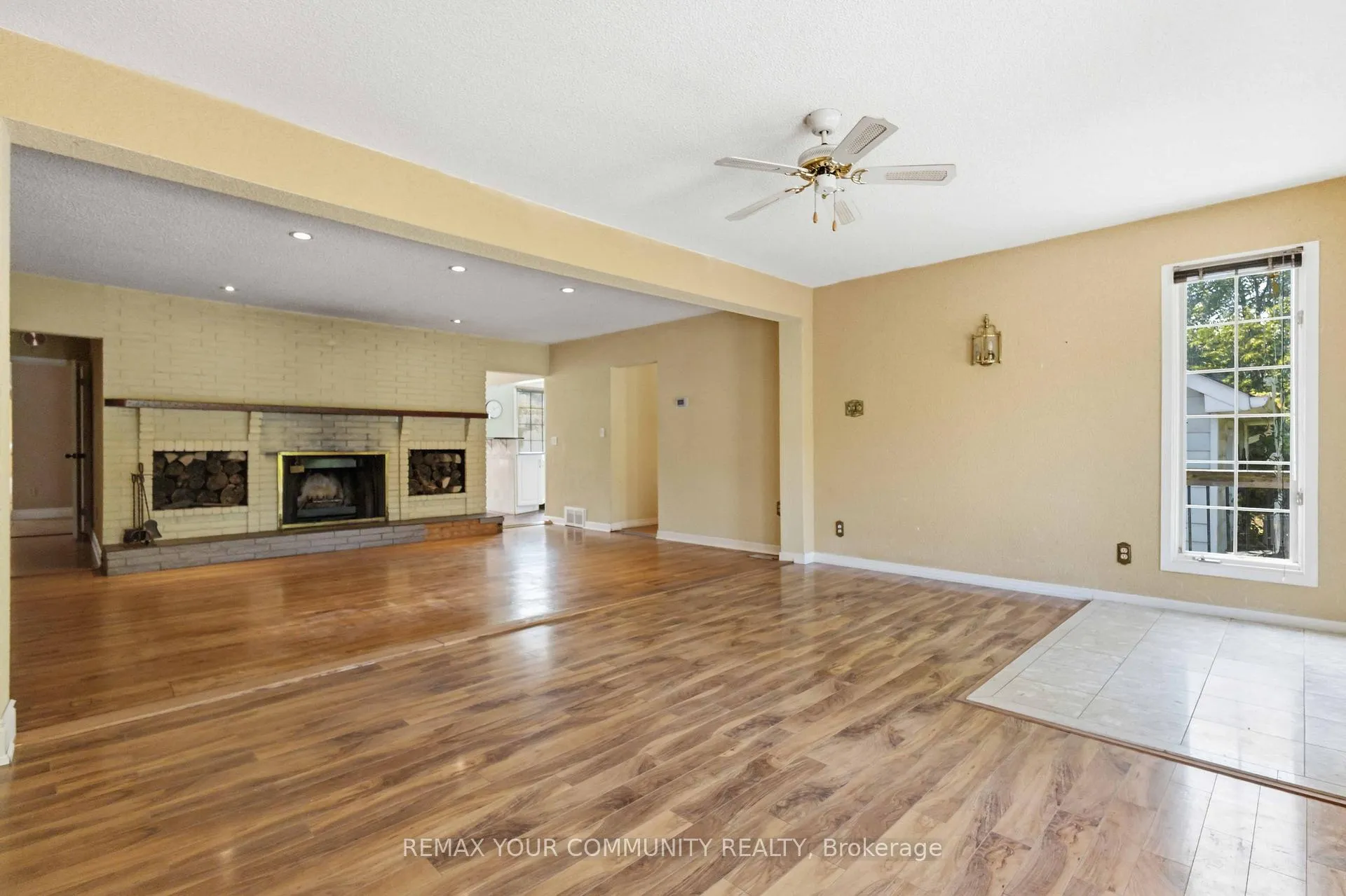 Photo 16 of 314 The Queensway S, Georgina, Keswick South — HOMEH