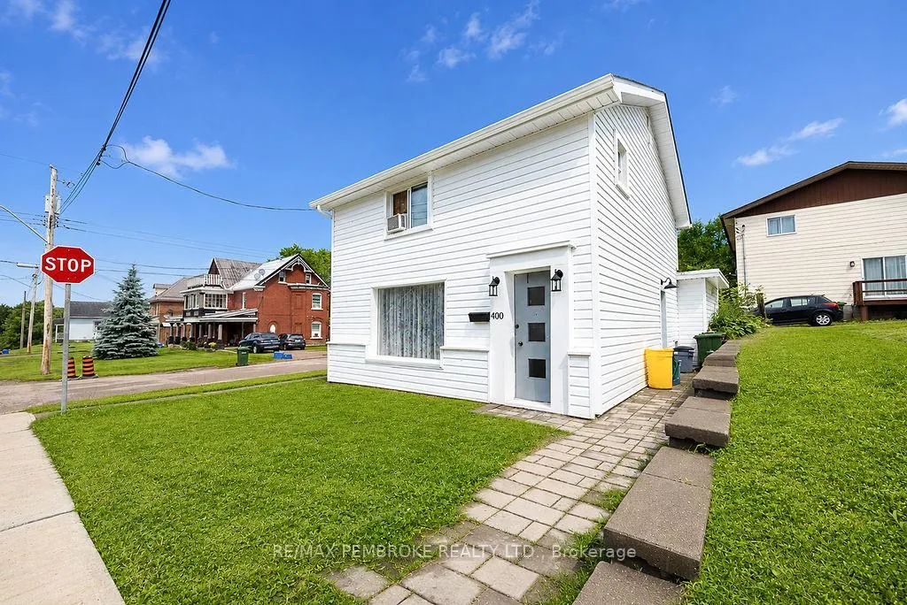 Photo 1 of 400 Murray Street, Pembroke, Pembroke — HOMEH