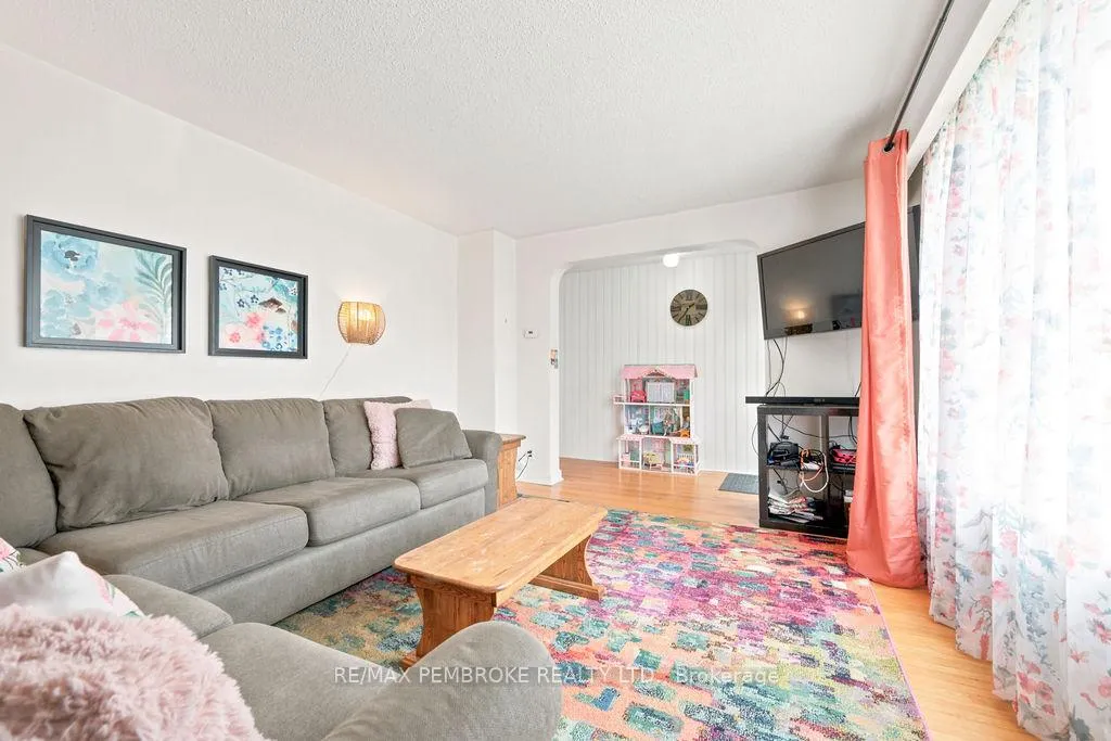 Photo 20 of 400 Murray Street, Pembroke, Pembroke — HOMEH
