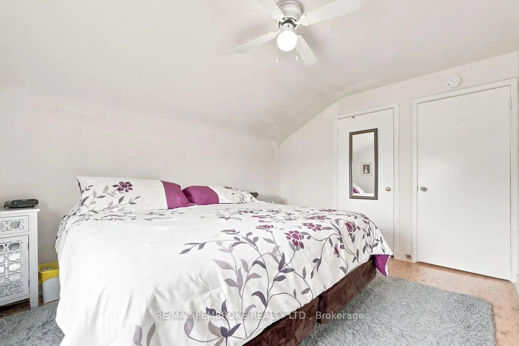 Photo 23 of 400 Murray Street, Pembroke, Pembroke — HOMEH