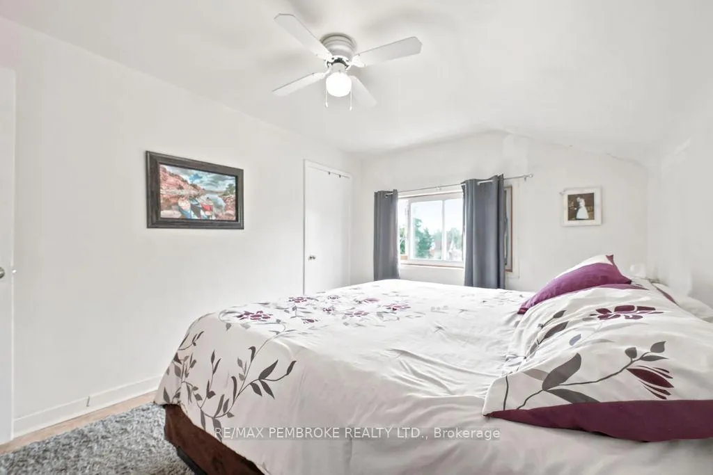 Photo 24 of 400 Murray Street, Pembroke, Pembroke — HOMEH
