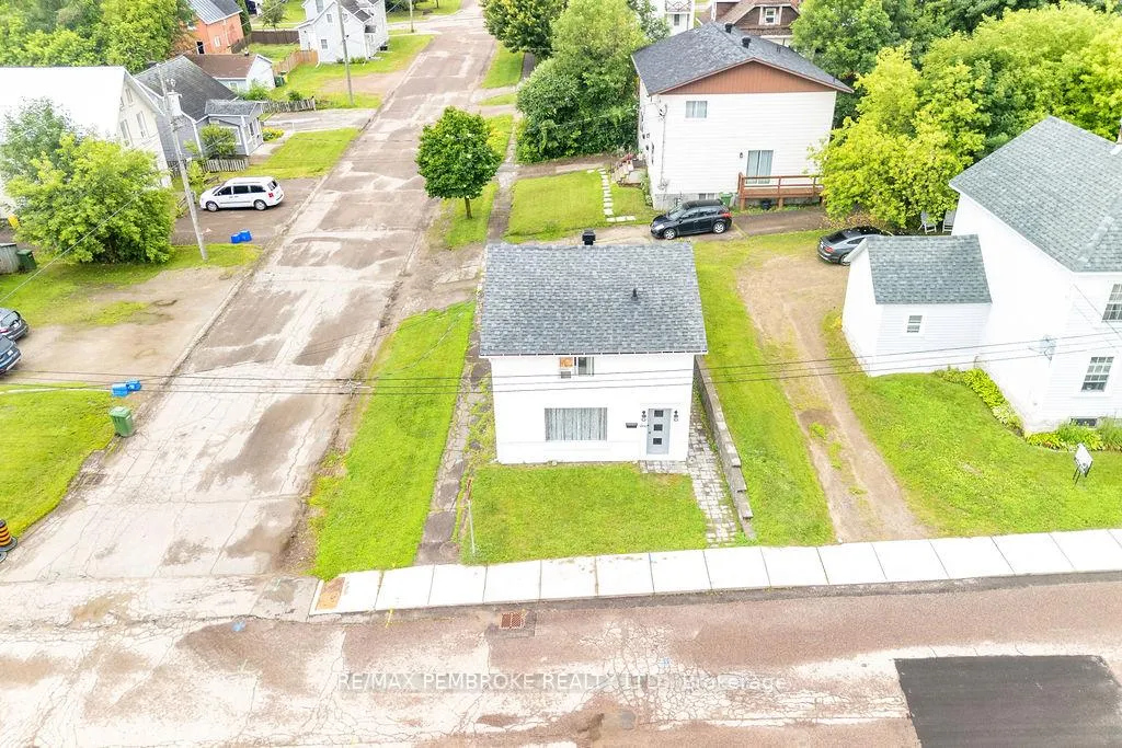 Photo 43 of 400 Murray Street, Pembroke, Pembroke — HOMEH