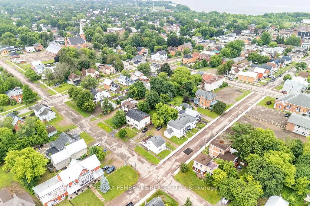 Photo 45 of 400 Murray Street, Pembroke, Pembroke — HOMEH