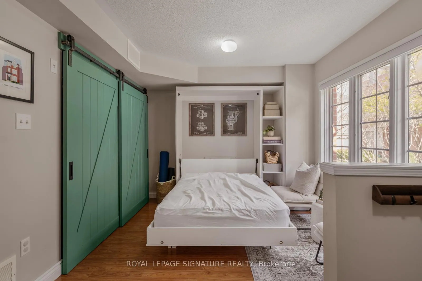 Photo 5 of Unit 4, 191 Twelfth Street, Etobicoke, New Toronto — HOMEH