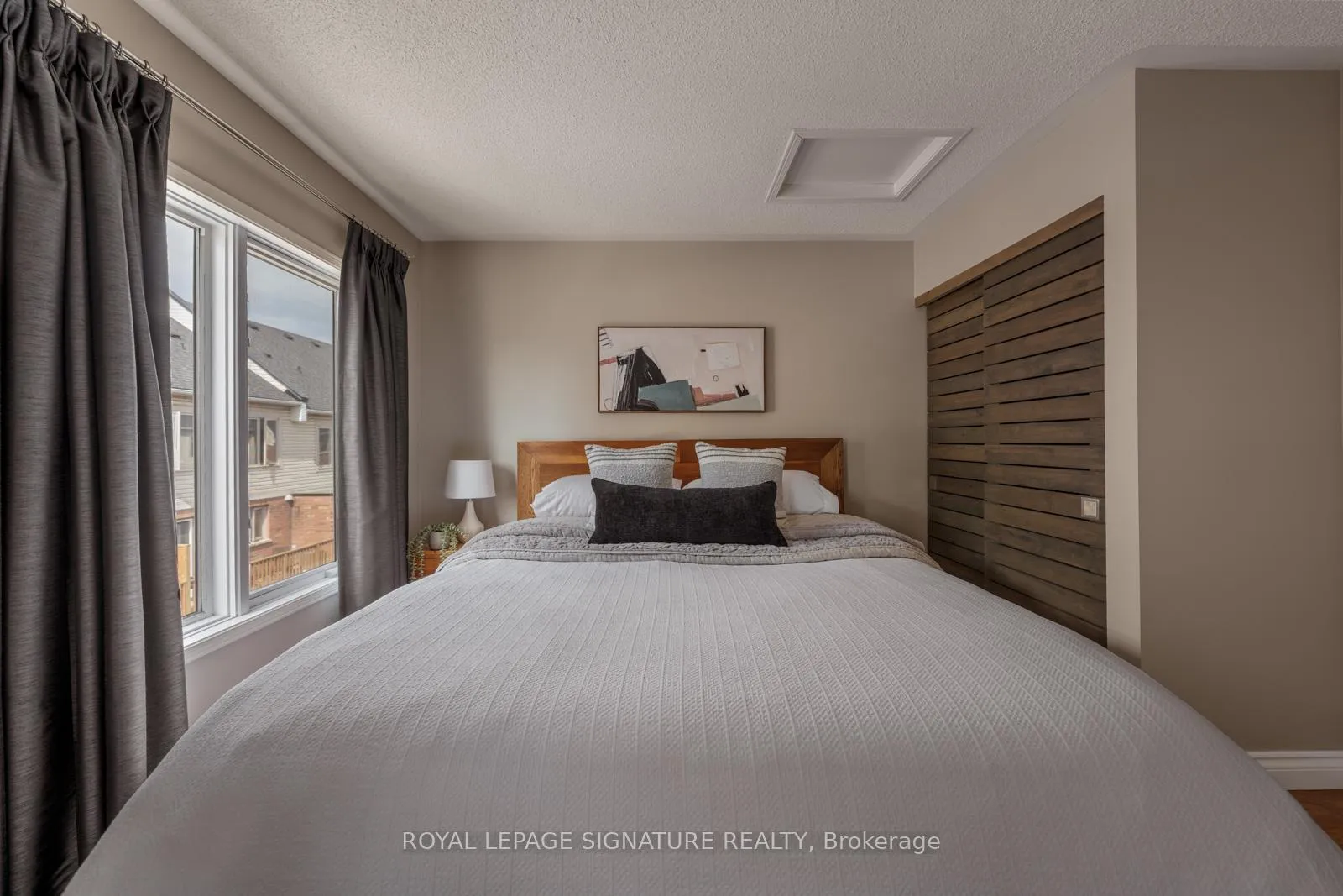 Photo 16 of Unit 4, 191 Twelfth Street, Etobicoke, New Toronto — HOMEH