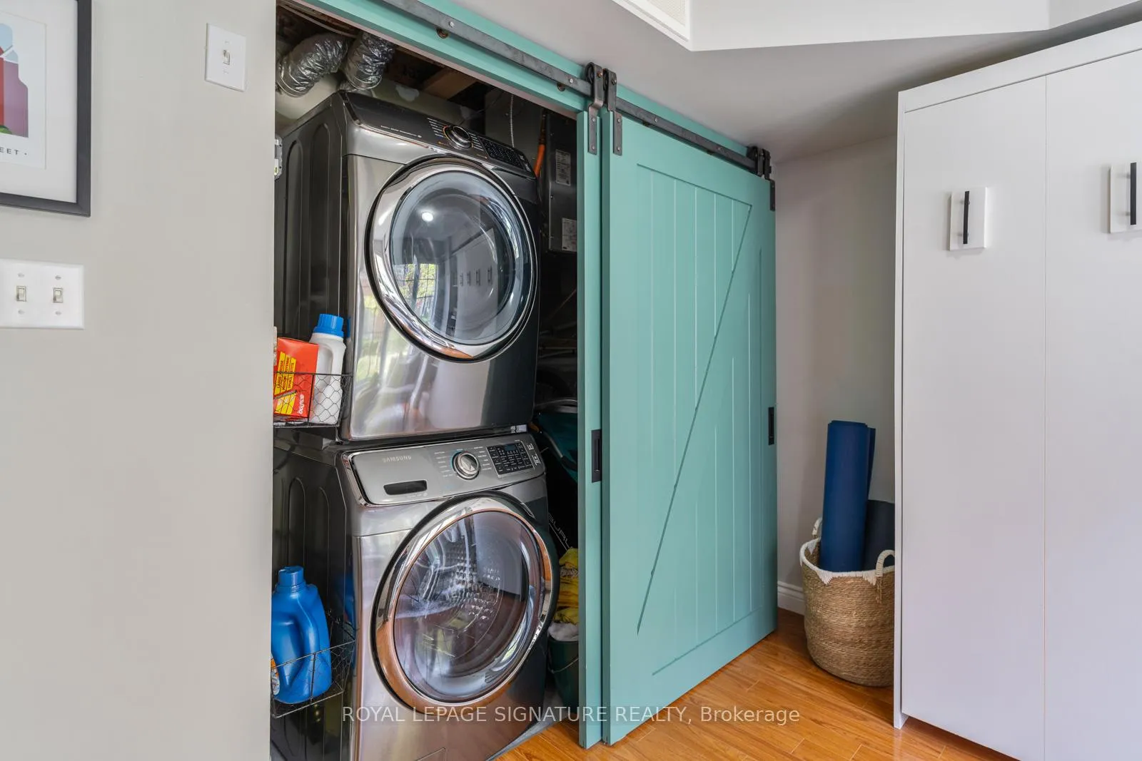 Photo 21 of Unit 4, 191 Twelfth Street, Etobicoke, New Toronto — HOMEH