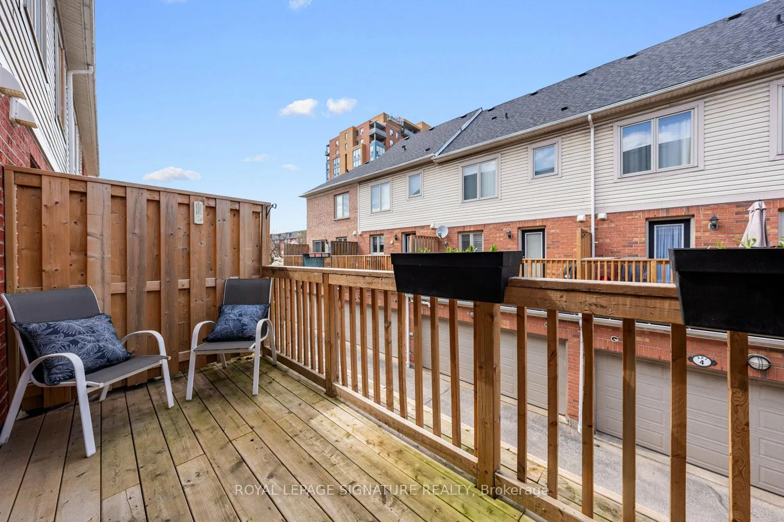 Photo 22 of Unit 4, 191 Twelfth Street, Etobicoke, New Toronto — HOMEH