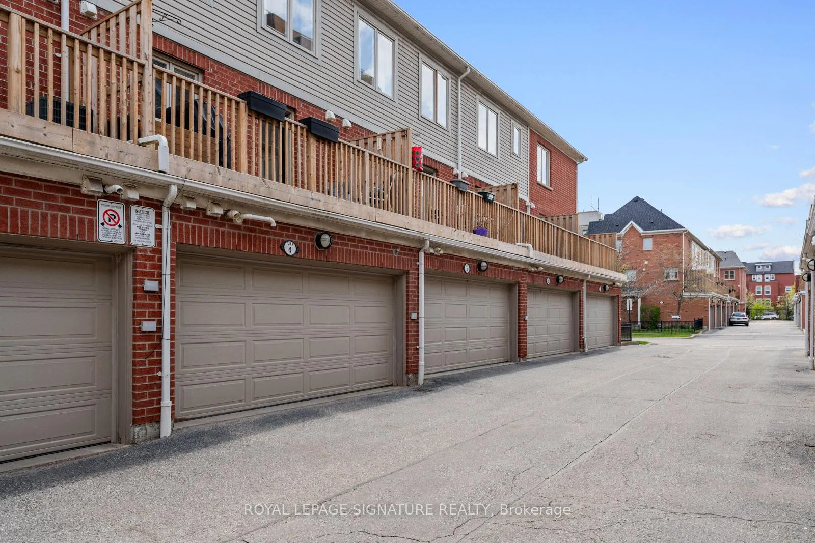 Photo 23 of Unit 4, 191 Twelfth Street, Etobicoke, New Toronto — HOMEH