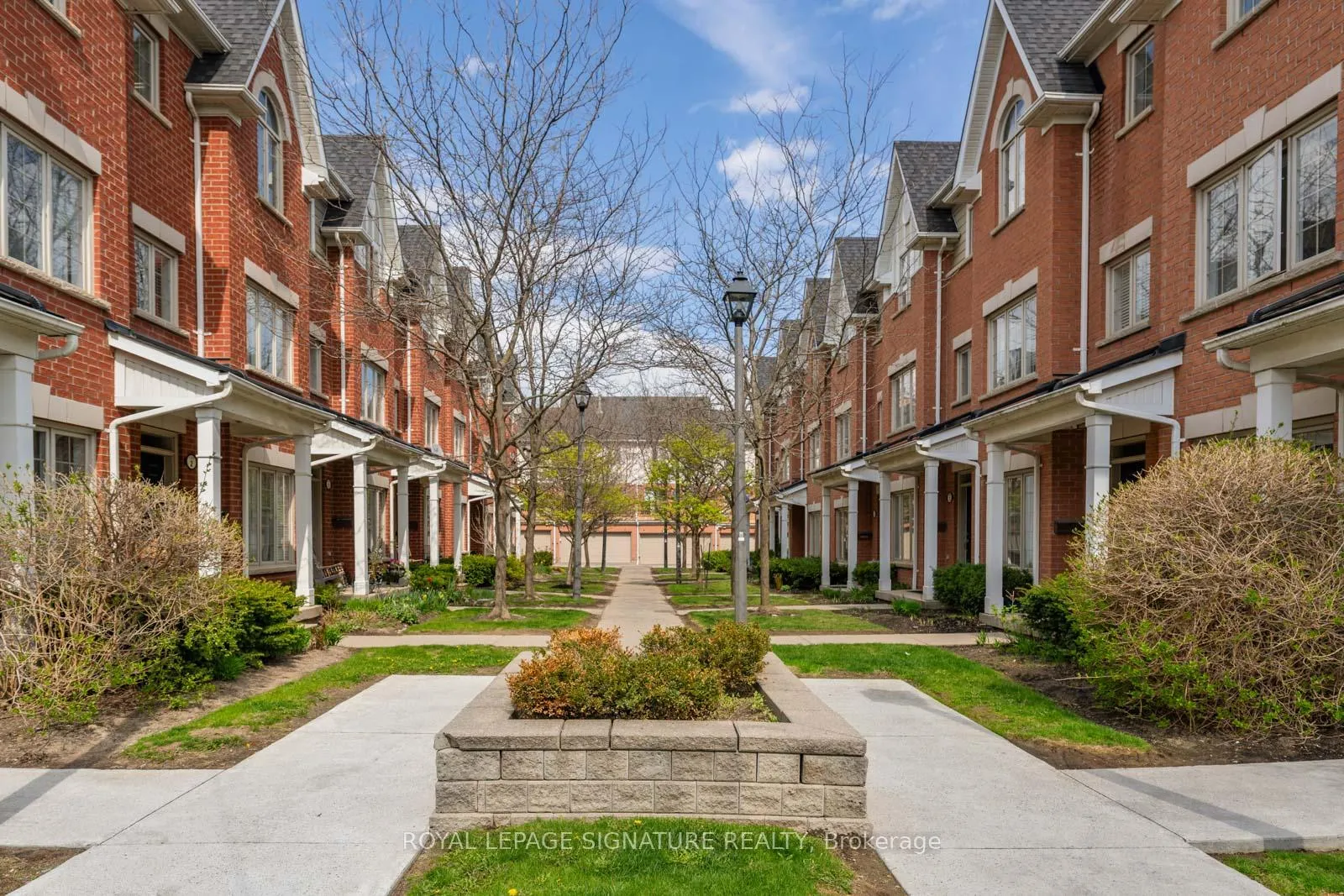 Photo 25 of Unit 4, 191 Twelfth Street, Etobicoke, New Toronto — HOMEH