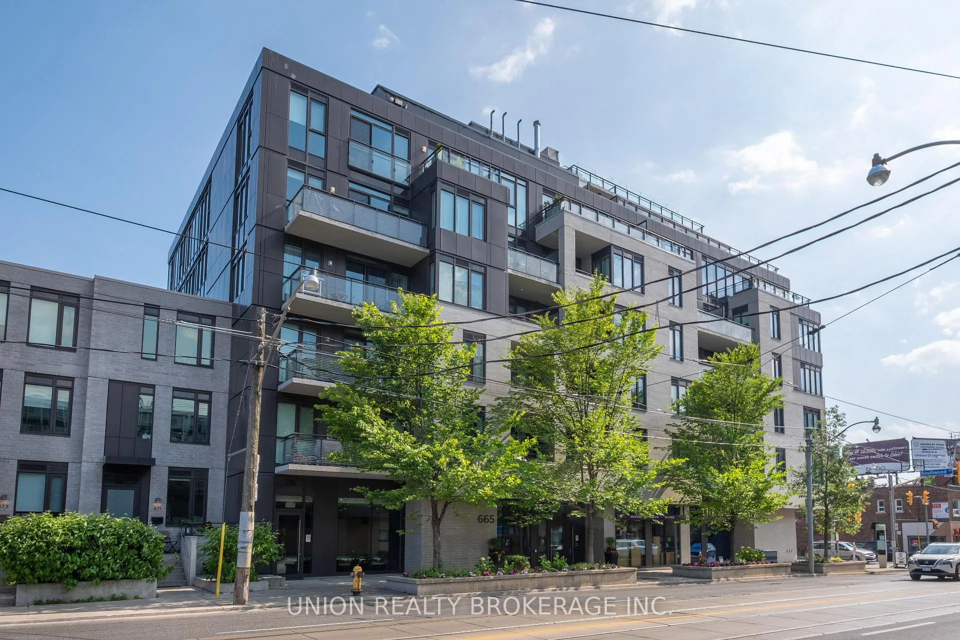 Photo 4 of Unit 503, 665 Kingston Road, Toronto, The Beaches — HOMEH