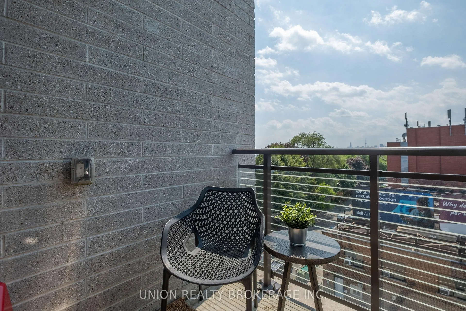Photo 28 of Unit 503, 665 Kingston Road, Toronto, The Beaches — HOMEH