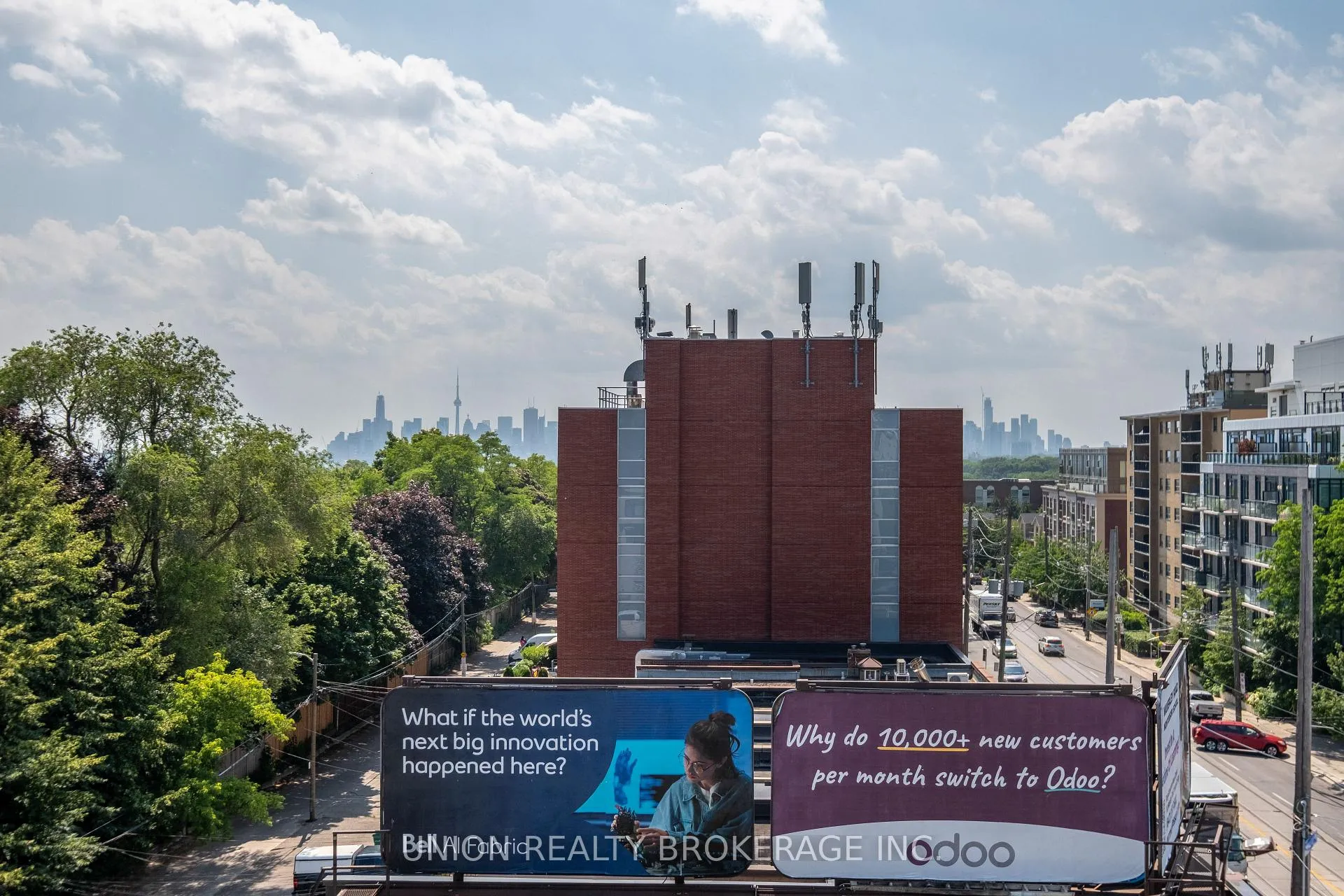 Photo 32 of Unit 503, 665 Kingston Road, Toronto, The Beaches — HOMEH