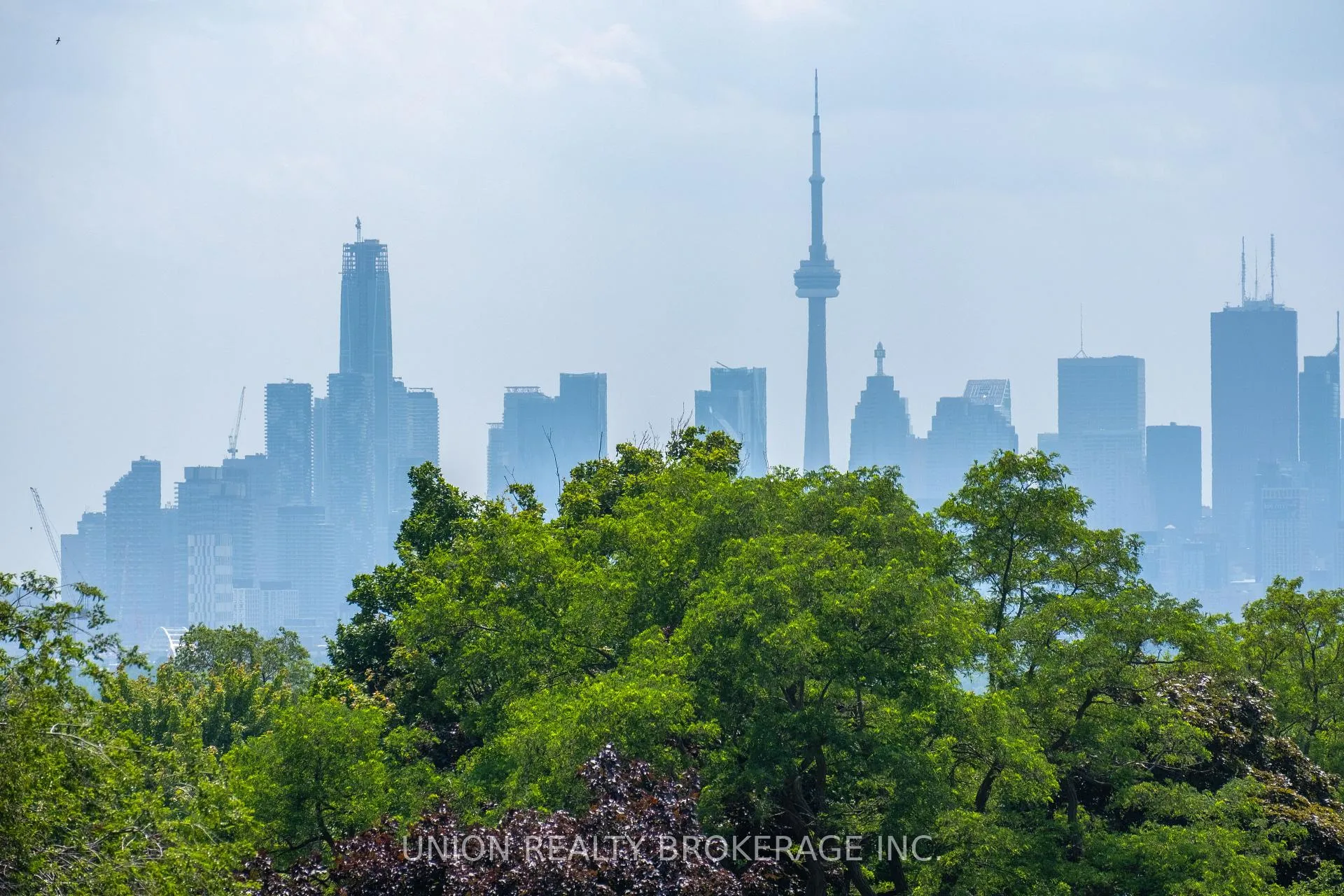 Photo 33 of Unit 503, 665 Kingston Road, Toronto, The Beaches — HOMEH